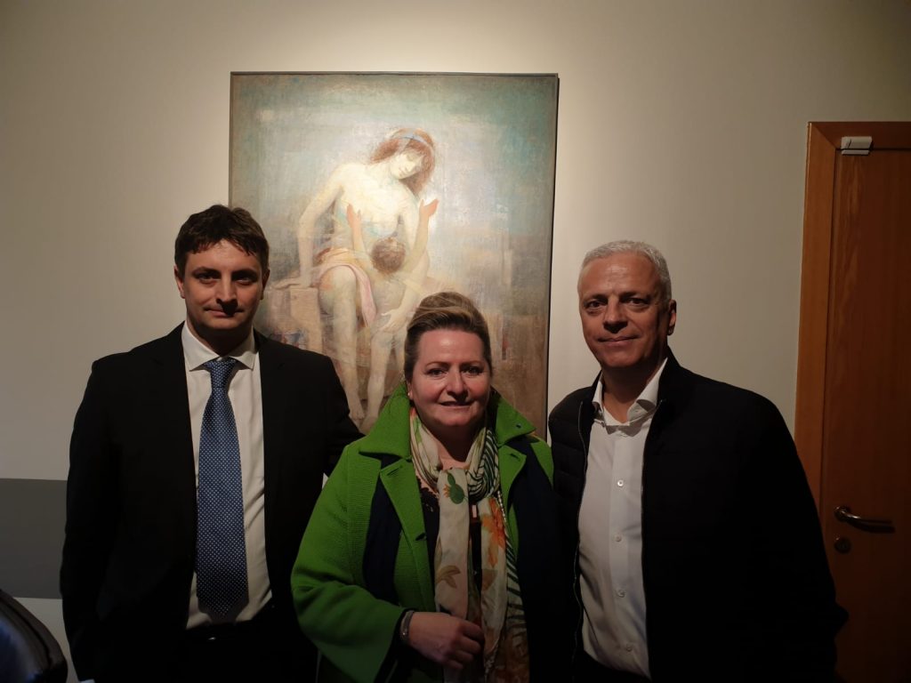 Maria Grazia Sassi, con il sindaco Claudio Canobbio (a sinistra) e il vicesindaco Mario Raso - fotografia © Salvatore Sabatino