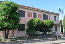Fenegroe va “in sonno” La sede del Municipio di Fenegrò