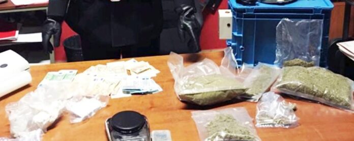 Droga e contanti, un arresto a Lurago Marinone