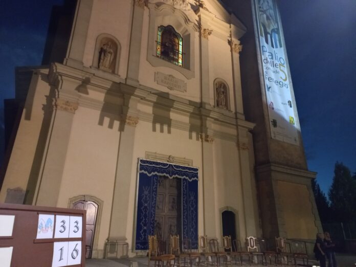 31° Palio delle Cinque Contrade di Fenegrò. La serata finale. Tutte le fotografie sono © Giancarlo Nicoli.