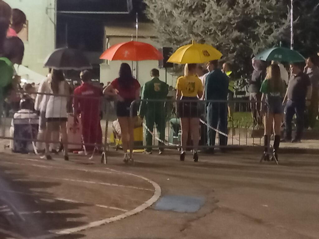 Palio di Fenegrò. "Gran Prix". In attesa della partenza.